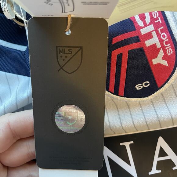 NWT Adidas St. Louis City Soccer 2023 Inaugural Season Away Jersey Gray Men's M - Picture 13 of 16